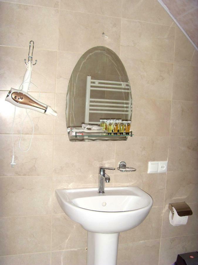 Hotel Nadikvari Tbilisi Eksteriør billede